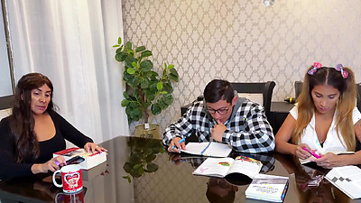 The babysitter didn't notice! Fucking the stepsister is better than doing homework