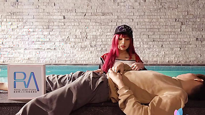 After Getting Knocked Out, Xiao Ye Ye Is Summoned To Help