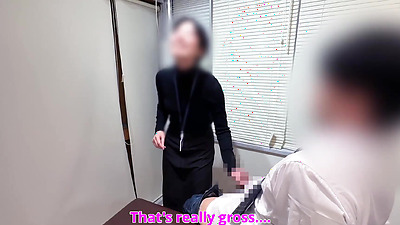 [Sex with a colleague in the office] Creampie during lunch break for a strong-willed office lady with little sexual experience