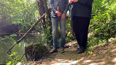 Amazing handjob from mature mother in law