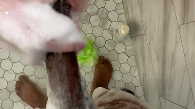 18 Year Old Stepsister Shares Shower With Her Older Stepbrother ! WOW Your Cock Is So Fucking Big WTF It’s The Size Of My Forearm!! And You Want Me To Put That In My Butt