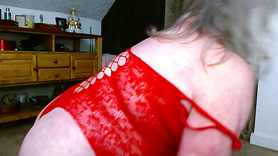 1224 Red lingerie and Nude stretching and yoga. Finishing with a 90 second race to cum from Sexy Fun DawnSkye1962