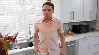 Roommate Johnny Creams Cassie’s Butt in Wild Fuck!