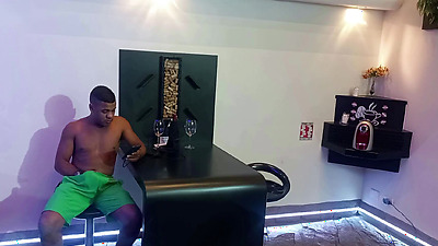 Suzie Bitch in my lover Bruninho Bombom took me to the motel - Free