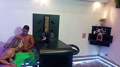 Suzie Bitch in my lover Bruninho Bombom took me to the motel - Free