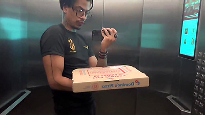 GIRLFRIEND GETS JEALOUS OF MY PIZZA AND WANTS TO FUCK BEFORE I EAT IT Ft. Amberzinha (FREE VERSION)