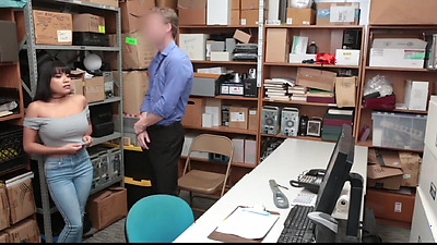 UsingTeens - Aryana Amatista Latina Female Accused By Officer