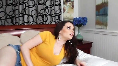 Tessa Lane Fucking In The Bedroom With Her Outie Pussy