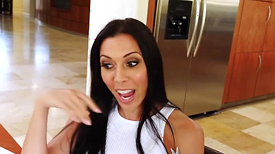 American Rachel Starr Fucking In The Bed With Her Brown Eyes