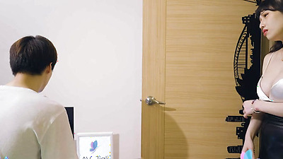 Taiwanese Chick Xiao Ye Ye Gets Dicked Doggystyle By Her Stepbro