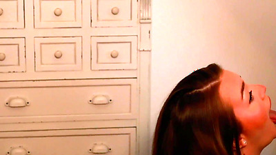 Teen Nurse Shows Off Her Oral Skills part1