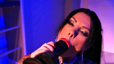 She Ain't Ready For This 3 Big Dicks - Megan Inky