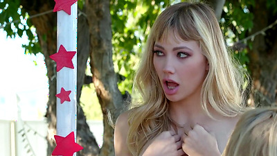 Danni Rivers Wants Much More Than Kisses - Ivy Wolfe