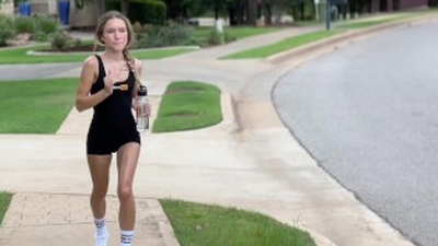 Snow bunny seen jogging black guy picks her up & give her BBC