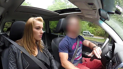 Outdoor Sex For Money Is New Experience In Beauty\'s Life