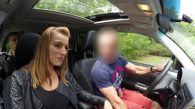 Outdoor Sex For Money Is New Experience In Beauty\'s Life