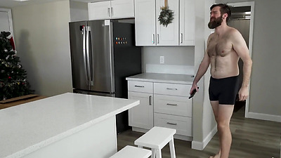 An Exxxtra Small Christmas Gift With Isabella Nice, Chris Epic