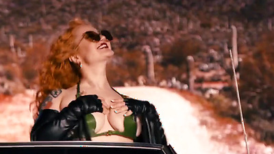 Thick Squirter Chick Masturbates In A Roadside Motel - Emma Magnolia