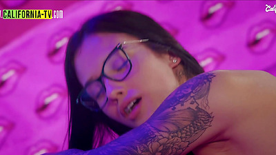 IN THE ANUS AND PUSSY, RELAX AND CUM NAUGHTY!!! Clara Wellen Does DP In Wine Flame, And The Hot Chick