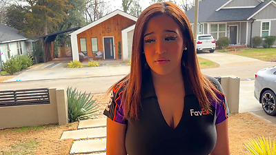 Lieferschlampe Mit Fetten Titten Wird Durchgefickt - Funsized Megan