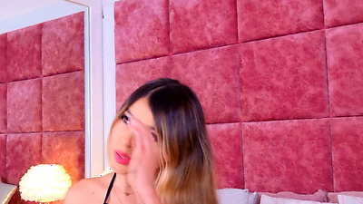 Stunning Hottie With Big Tits Plays With Her Pussy