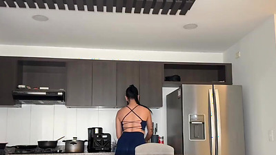 Anal Sex with a Gorgeous Brunette I Met Working Out