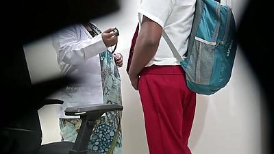 Is it Fair woman checking a school boy's Cock in public hospital?