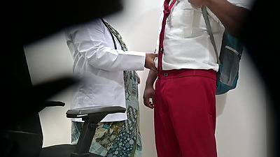 Is it Fair woman checking a school boy's Cock in public hospital?