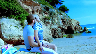 French bitch Milky Cooper fucked in the booty at the beach