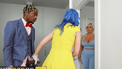 BRAZZERS - Callie Brooks Gets Horny Watching Her Stepdaughter Jewelz Blu Getting Fucked Then Joins For A threeway