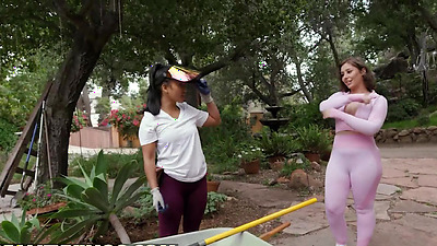 REALITY KINGS - Curvy Brunette Tommy King Squirts As Her Neighbor Drills Her Tight Eager Butt