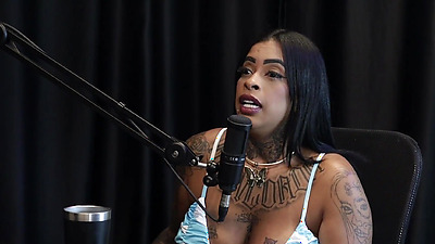 She was always a call chick, due to difficulties she got into creation, she is open to production, she was worried about the size of her shaft, and she was rejected - Marcelly Melo (WATCH ON: SHEER/RED)