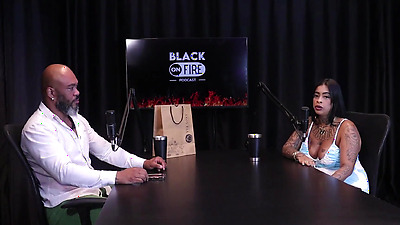 She was always a call chick, due to difficulties she got into creation, she is open to production, she was worried about the size of her shaft, and she was rejected - Marcelly Melo (WATCH ON: SHEER/RED)