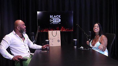 She was always a call chick, due to difficulties she got into creation, she is open to production, she was worried about the size of her shaft, and she was rejected - Marcelly Melo (WATCH ON: SHEER/RED)