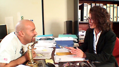 Mature mom gets fucked in the butt at a job interview