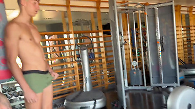 Threeway at the Gym!! It Was Impossible to Exercise With a Tremendous Butt Next to Me.