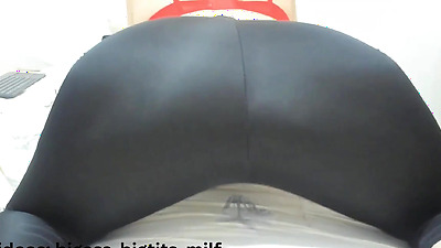leggings-masturbate-big tits-latina porn - big arse- anal finger- feet- stocking- spit on tits
