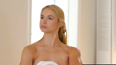 FANTASY MASSAGE - Hot MILF Sarah Vandella Catches A Pervy Intruder During Her Massage