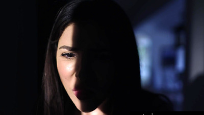 MOMMY'S CHICK - Shocked Jane Wilde Has Hard 3Way With Naughty Jessie Saint And Her Hot Stepmom