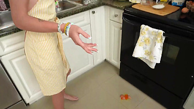 Teen StepSis Shrooms Q Needs Icing From StepBro for Bake Sale