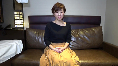 Petite Short Hair Japanese MILF Gets Creampied During Interview