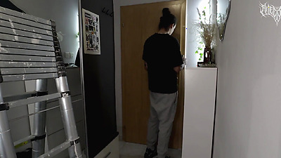 Home alone fucking the handyman / Angelssex