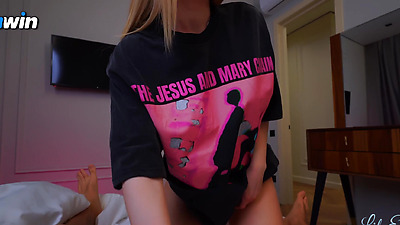 "CHEATER'S KARMA: I Fucked His Best Friend and Recorded It!" - Lil Elle