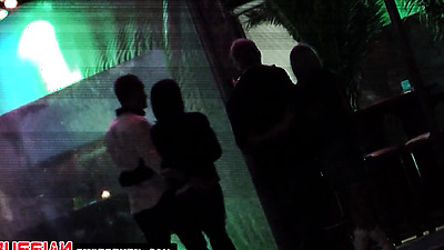 Secret sex on the beach