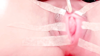 【個人撮影/モザイク極薄】テープで広げた中身丸見えパイパンおマンコ愛液とろり潮吹きオナニー