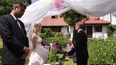 BRIDE4K. Never Piss Off a Bride