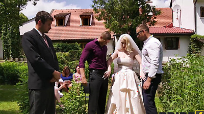 BRIDE4K. Never Piss Off a Bride