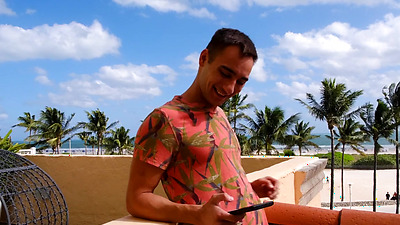 Diana Eisley: Sexting Hook-up