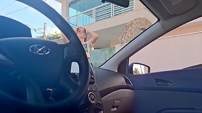 risky handjob on the street for beauty on the street and I asked for directions!