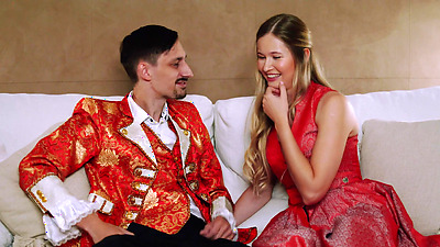 Insatiable Blonde With Clean-shaved Beaver And Pantyhose Passionately Sucks Weenie For